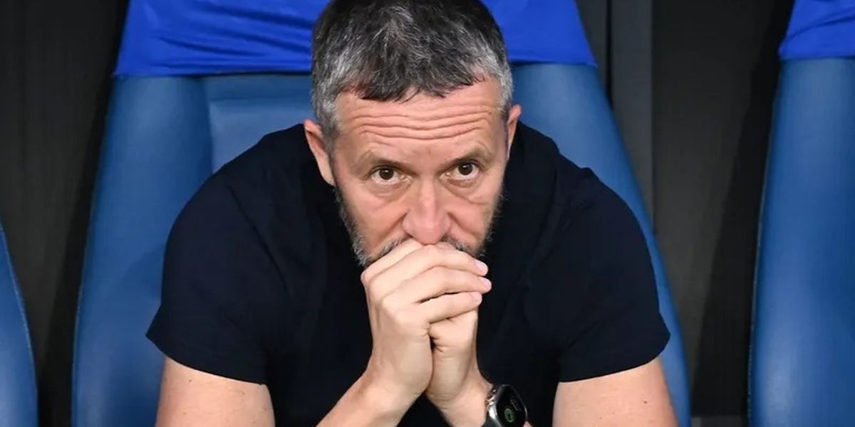 FCSB în fierbere: Scandal între antrenor și conducere. Ce se întâmplă