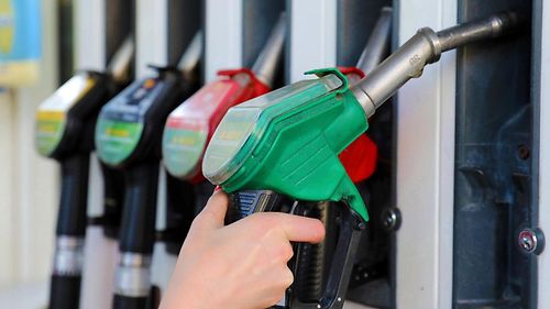 Măsuri de relaxare economică: Guvernul anunță reduceri pentru firme și cetățeni