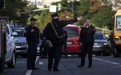 Polițiști suspendați și anchetați după atacul armat din Kiev