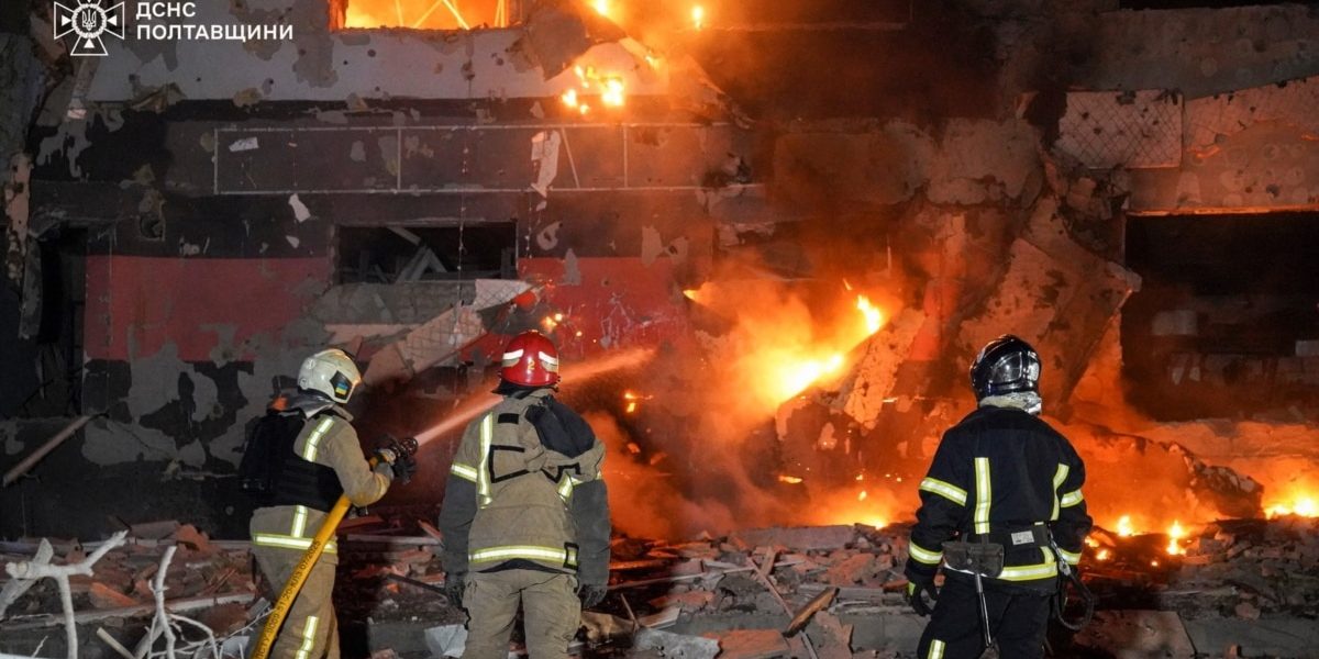 Atacurile Rusiei continuă: Harkov, sub tirul rachetelor și dronelor Orașul Harkov, din nord-estul Ucrainei, a fost ținta unui nou atac rusesc, în urma căruia opt persoane au fost rănite