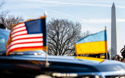 Americanii Steve Witkoff și Jared Kushner, așteptați la Kiev pentru discuții despre pace KYIV – Emisari americani, printre care Steve Witkoff și Jared Kushner, ar putea ajunge la Kiev în aprilie, a anunțat sâmbătă Kirilo Budanov, consilierul principal al președintelui ucrainean Volodimir Zelenski