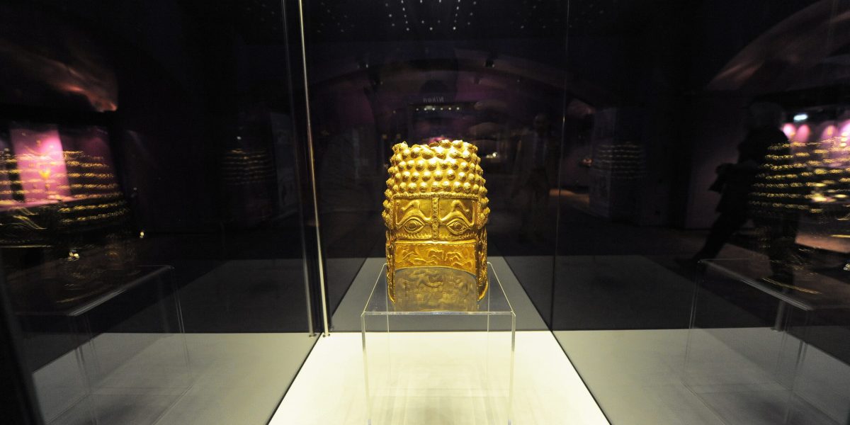 Cât costă să vezi Coiful de la Coțofenești la Muzeul Național de Istorie?