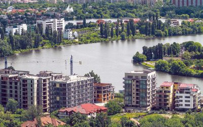 Pentru cât vând bucureștenii apartamentele vechi cu trei camere