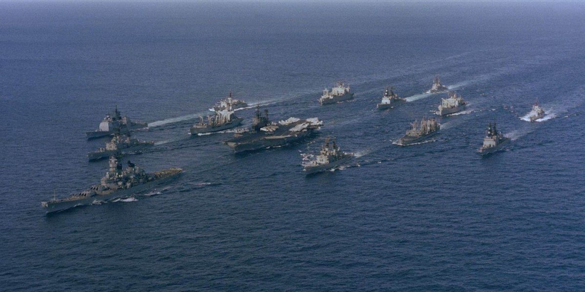 Nave americane de război au traversat Strâmtoarea Ormuz în 2026