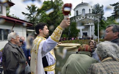 Izvorul Tămăduirii: Semnificație profundă și tradiții la ortodocși