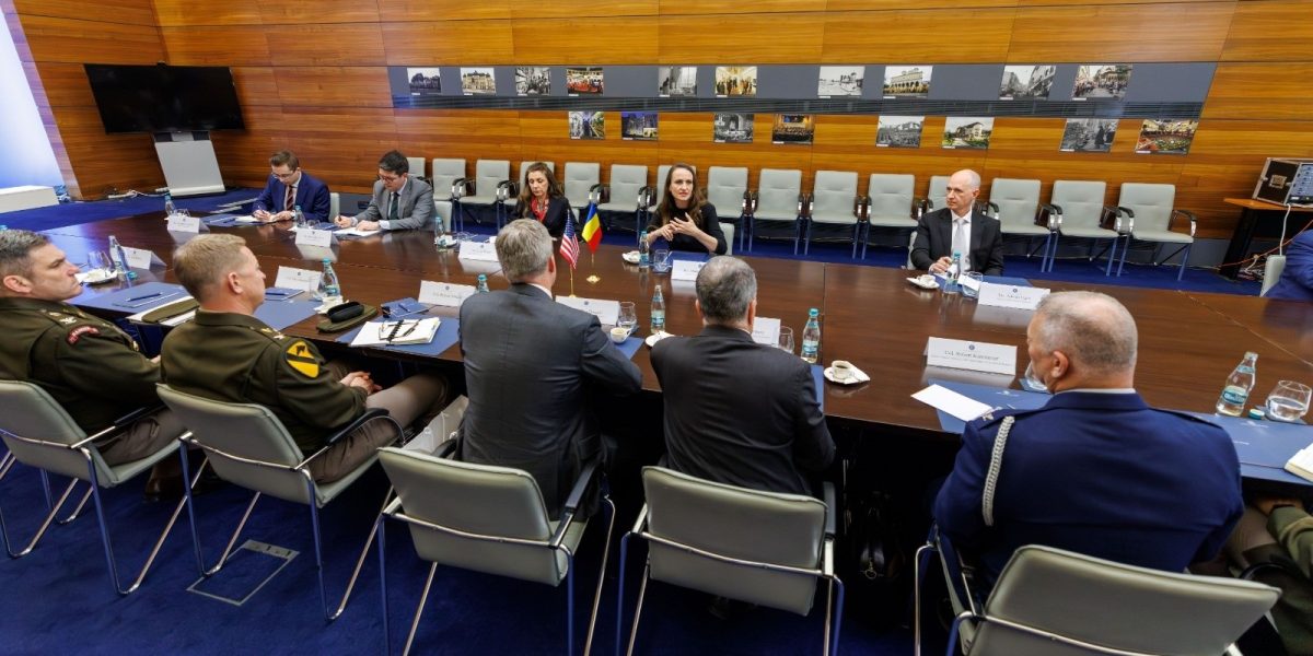 Drona rusească: Daniel Driscoll și România, despre întărirea parteneriatului strategic