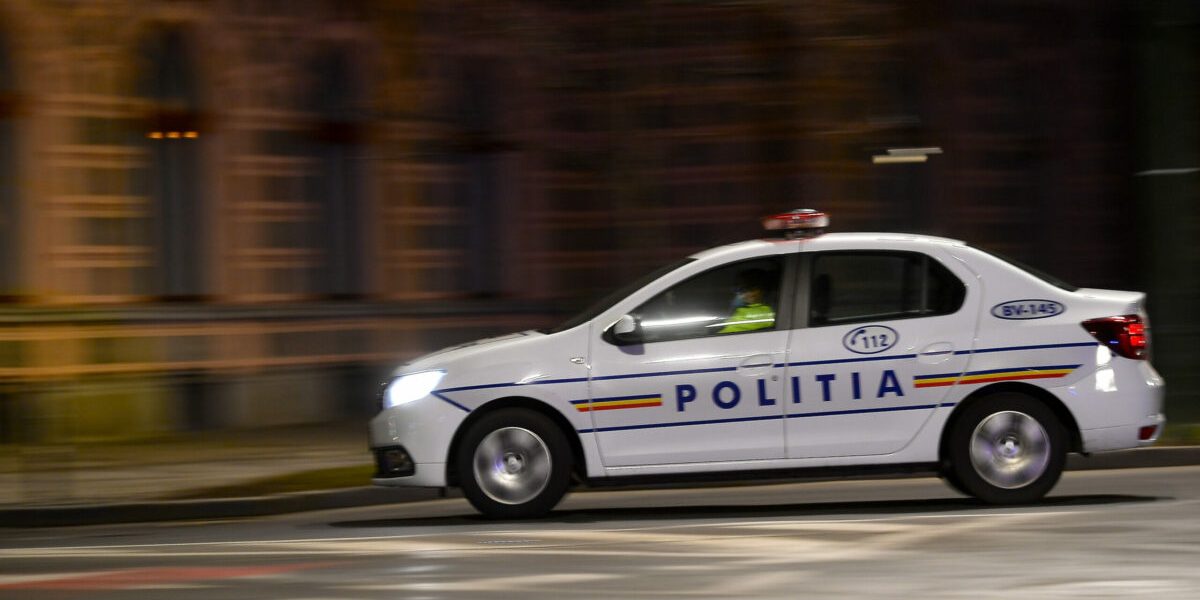 Accident mortal de Paște în Ilfov: Doi tineri și-au pierdut viața după ce mașina s-a izbit de un copac