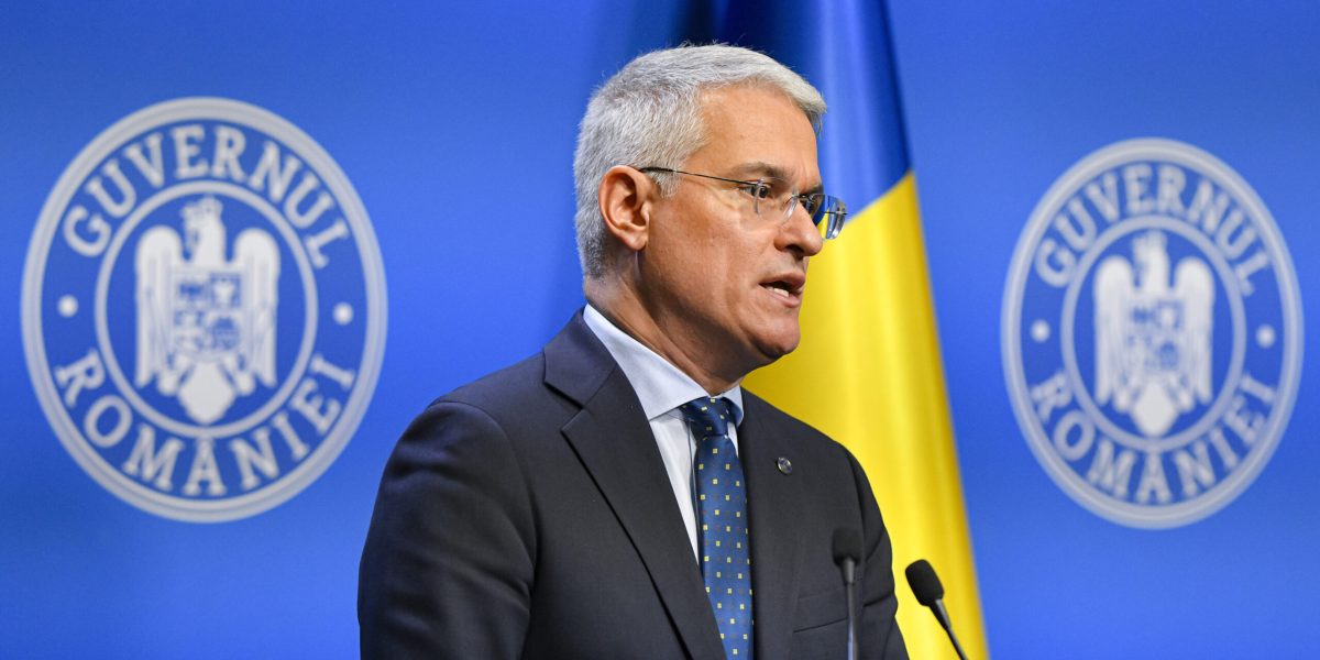 Fariseii de azi: Grijă de oameni sau număratul pantofilor?