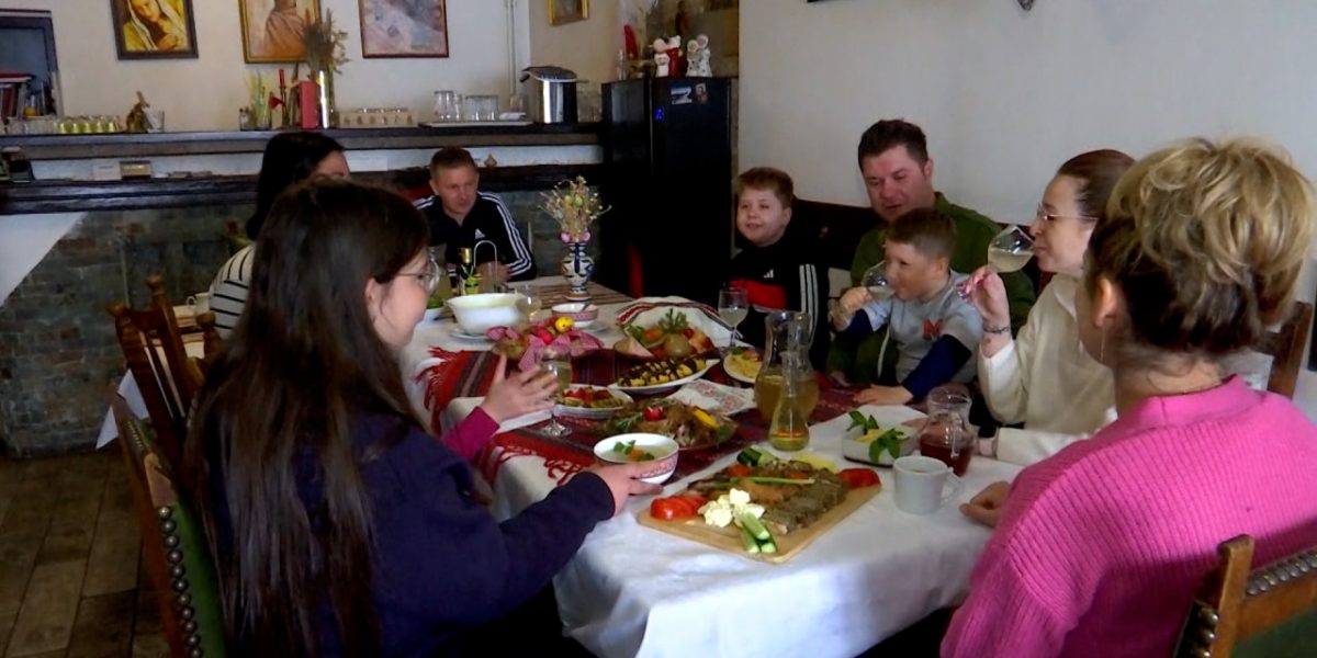 Cum scapi de durerile de stomac după Paște: Trucuri rapide și eficiente