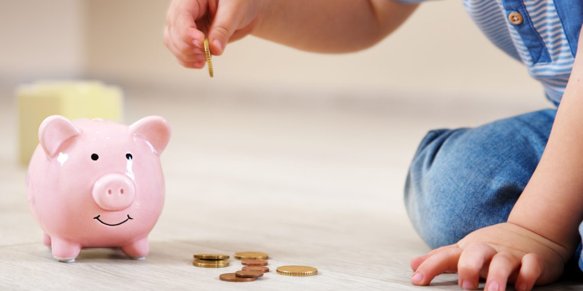 Alocații și indemnizații, PLATA ADEVĂRULUI: Când intră banii în aprilie?