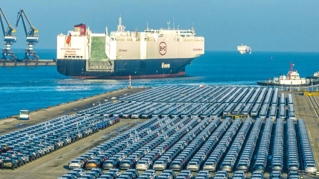 China vrea locul la masa GIGANȚILOR auto europeni: BYD negociază cu ACEA