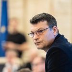 Reforma companiilor de stat: Finanțele pierd, nu România e de vânzare