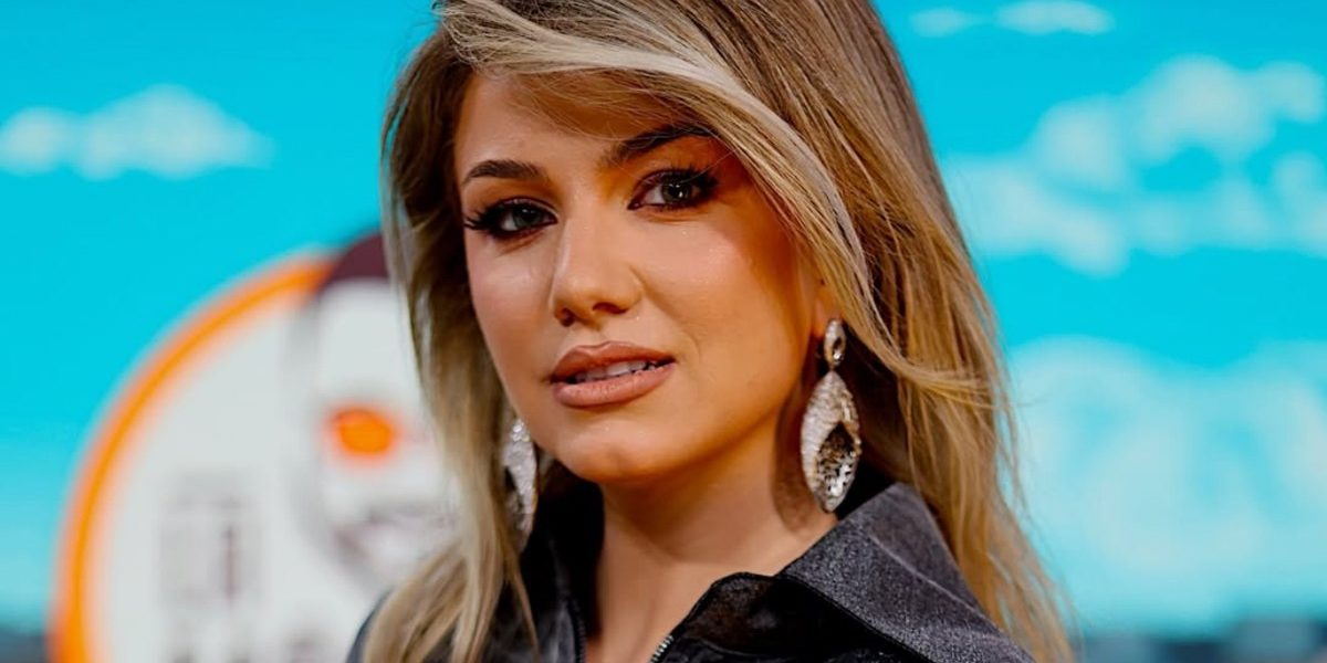 După divorțul de Valentin Sanfira, Codruța Filip a plecat din țară. Ce destinație a ales și cine o însoțește pe artistă