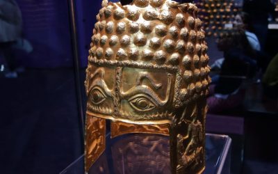 Coiful de AUR dacic, recuperat la un an de la furtul din Olanda Comorile dacice furate anul trecut din Muzeul Drents din Olanda au fost recuperate