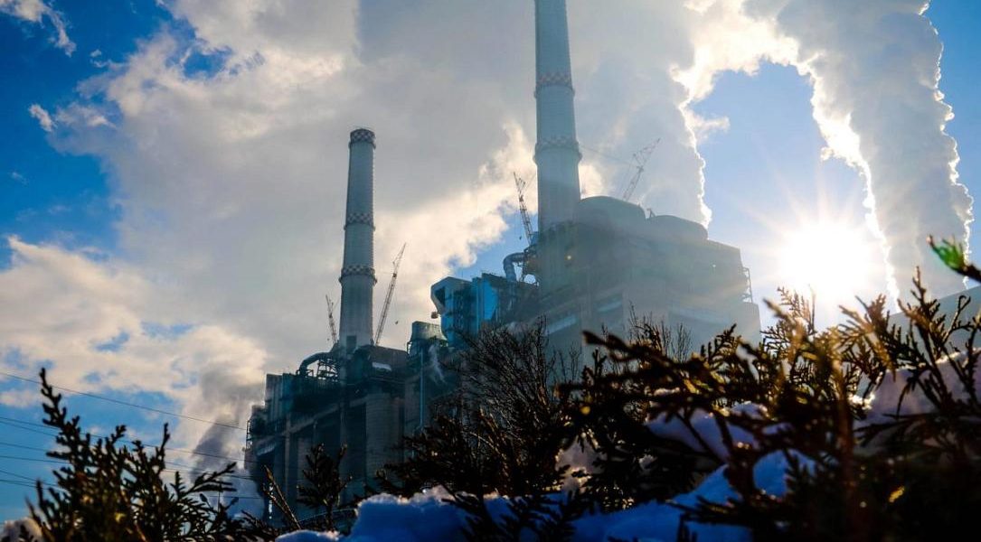 Oltenia: Complexul Energetic începe concedieri masive