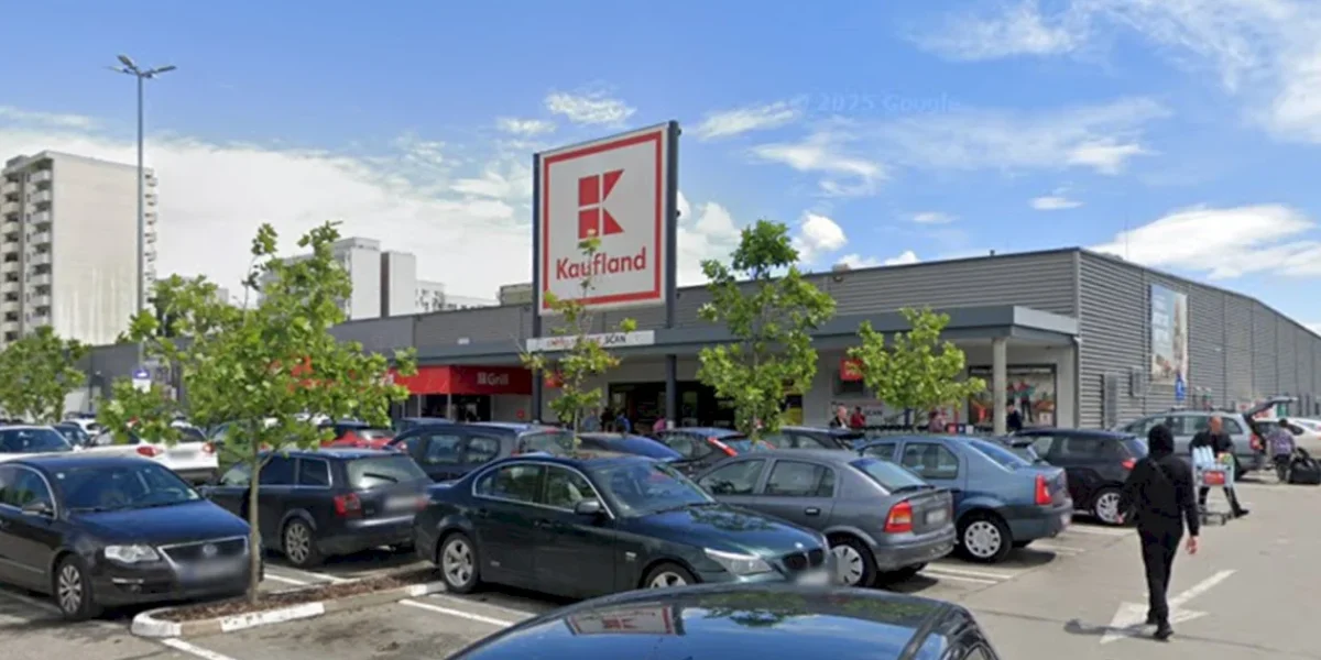 Kaufland extinde gama de produse nealimentare cu branduri cunoscute Începând de azi, 8 aprilie, lanțul de magazine Kaufland introduce treptat în magazinele din țară brandurile Crivit, Silvercrest, Livarno, Esmara și Lupilu