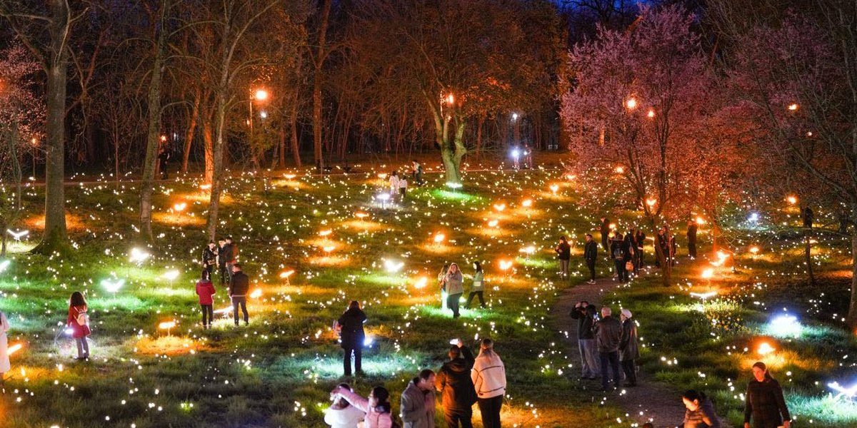 Târgul de Paște de la Craiova. Orașul se transformă într-o lume de poveste: spectacol pe lac și activități pentru întreaga familie