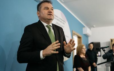 Cseke ATTIla: AUR ar putea profita de cearta PNL-PSD