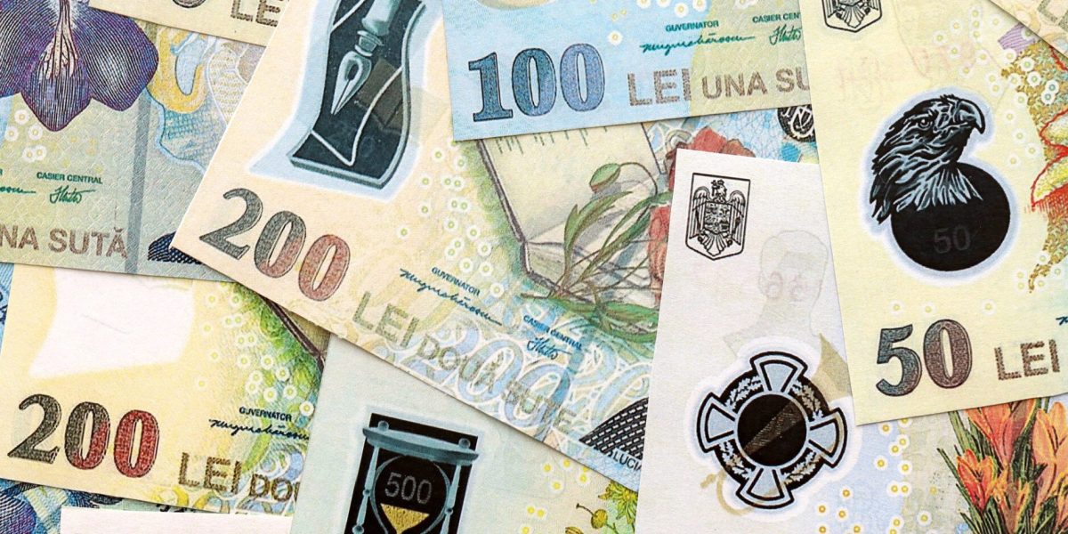 Cursul valutar: Leul, cu fluctuații în raport cu principalele monede Leul românesc a avut o evoluție mixtă în data de joi, 9 aprilie, marcând aprecieri în raport cu francul elvețian, lira sterlină și euro, dar și o ușoară depreciere în fața dolarului american