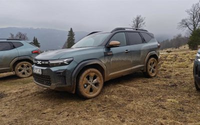 Noua generație Dacia Duster și Bigster, echipate cu tracțiune integrală, cutie automată și un sistem hibrid inovator, au fost testate pe drumurile din România