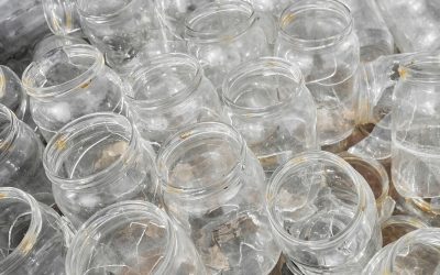 Înțelepciunea gospodinelor cu experiență: De ce borcanele de la mâncarea de bebeluși sunt comoara ascunsă din orice casă BORCANELE mici de la mâncarea pentru copii, de multe ori aruncate fără o a doua gândire, pot fi, de fapt, un instrument extrem de util în gospodărie