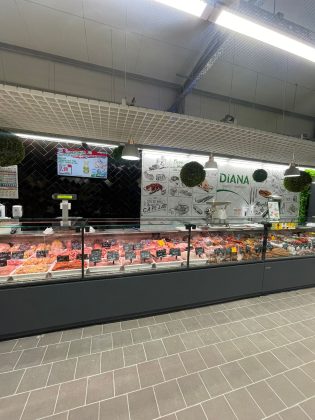 Magazinele din Europa, în criza: Vânzări în scădere, costuri mari până în 2030