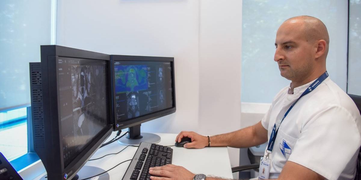 Scăderea memoriei, un semnal de alarmă: Detectarea timpurie a bolii Alzheimer este acum posibilă Pierderi de memorie, dificultăți de concentrare sau scăderea capacității de învățare pot fi primele semne ale declinului cognitiv, o problemă care poate evolua până la demență, inclusiv boala Alzheimer