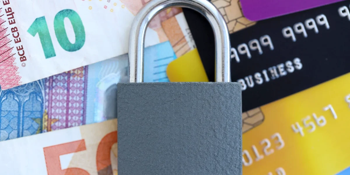 Atentie la banii cash: Ce riscă românii la graniță, în UE