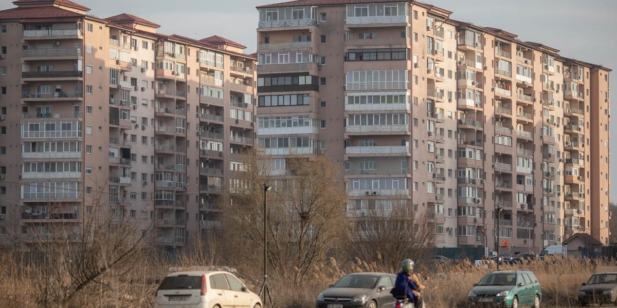 Românii, tot mai puțini proprietari: Procentul a scăzut la 70,5% în 2026. Cauza?