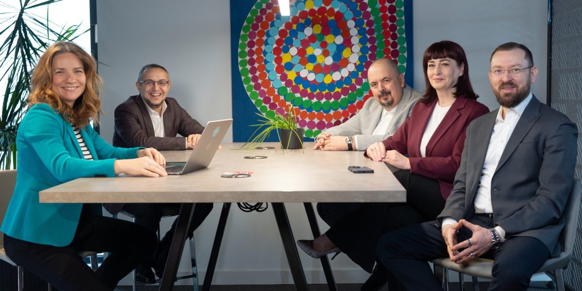 S-a lansat BAR: Asociația de consultanță în afaceri vine în ajutorul României