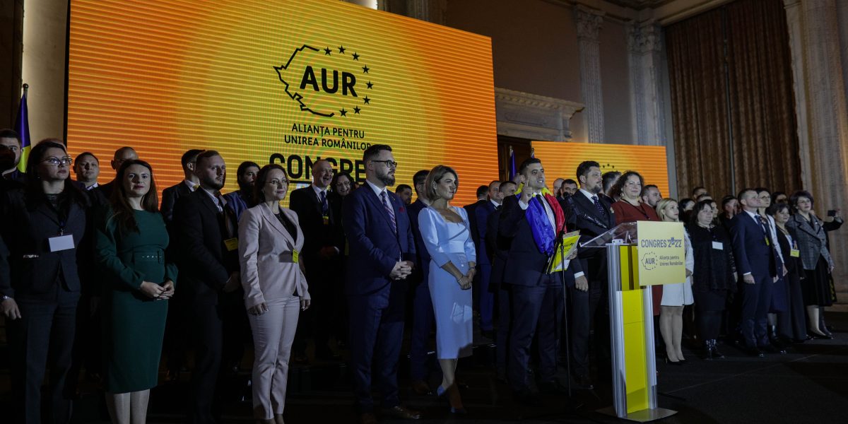 Fostul copreședinte AUR acuză „trădare” și vrea să-l pună la zid pe George Simion