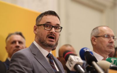 VIDEO | Scandal AUR: Un membru, la bătaie cu deputatul Tanasă. Reacția partidului