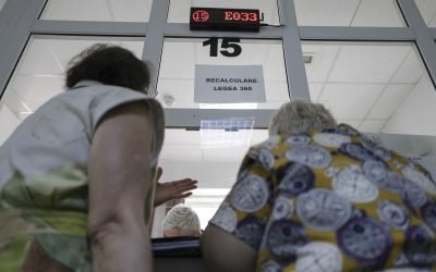 Peste 2,8 milioane de pensionari, ajutoare de până la 1.000 lei (două tranșe)