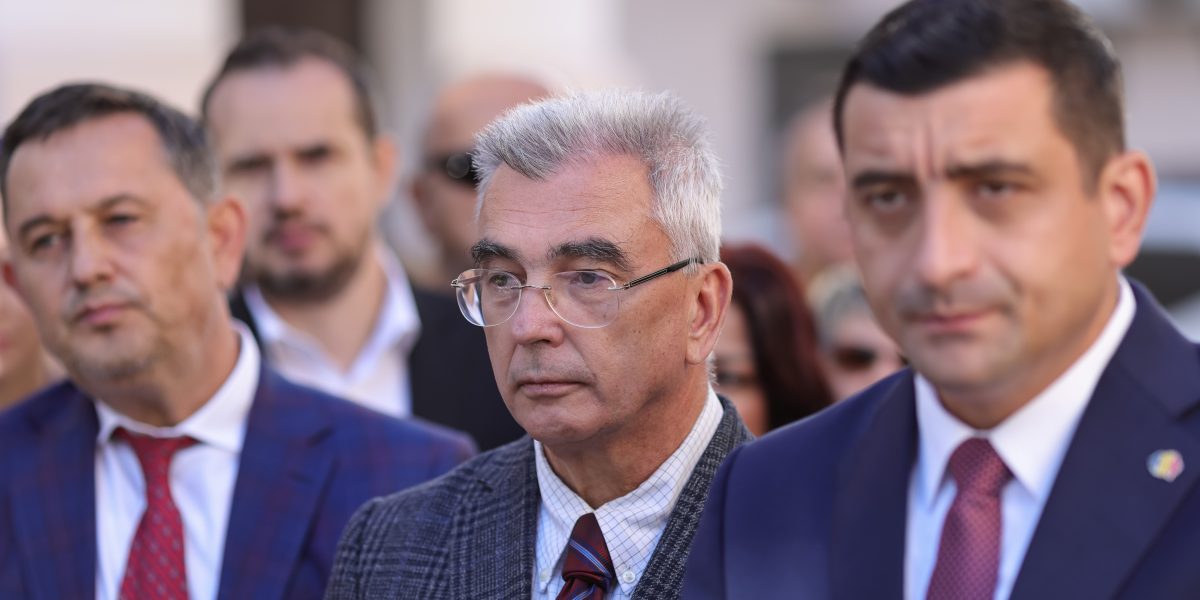 Liderul senatorilor AUR, Petrișor PEIU, anunță că partidul intenționează să depună moțiune de cenzură împotriva guvernului conduși de ILIE BOLOJAN în fiecare sesiune parlamentară