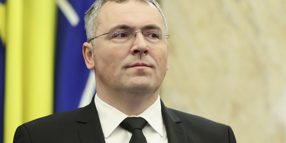 Claudiu Sandu, procuror și membru al Consiliului Superior al Magistraturii (CSM), a criticat dur numirile recente în funcții de conducere din cadrul Parchetului, decizii luate de președintele Nicușor Dan