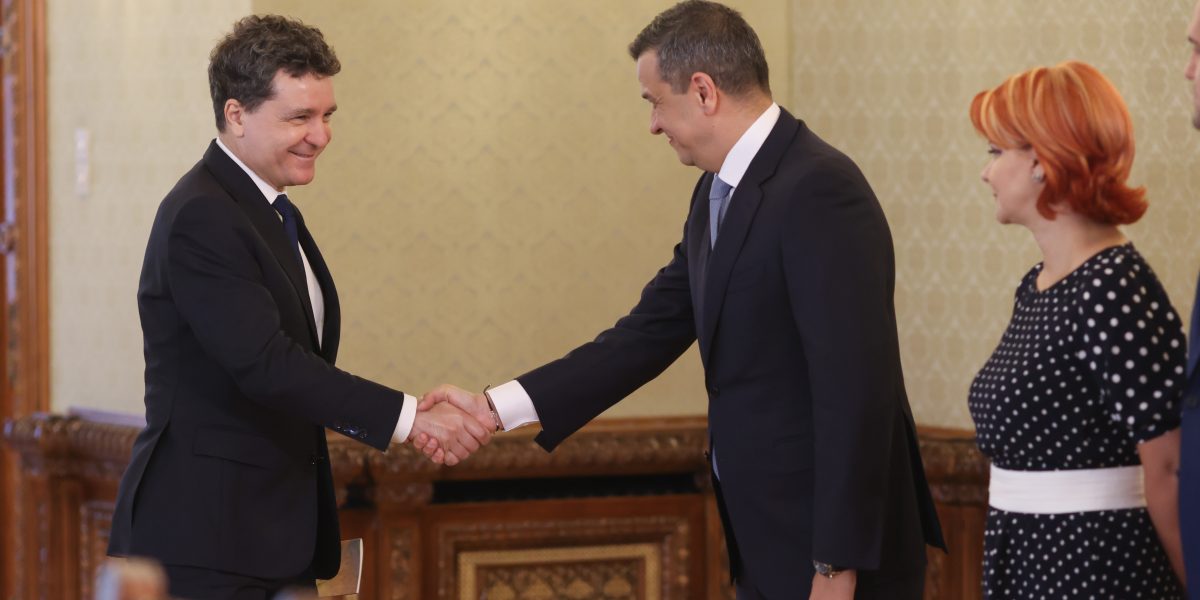 Grindeanu, mesaj dur pentru Bolojan: PSD te-a propulsat! Nicușor Dan, lăudat