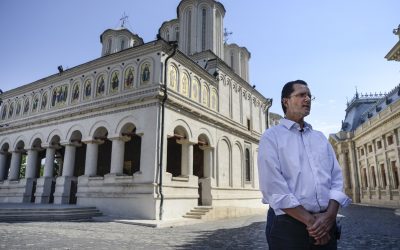 PATRIARHIA, ÎN DEZACORD CU FOSTUL PURTĂTOR DE CUVÂNT BĂNESCU, PE TEMA „CONSERVATORISMULUI CREȘTIN” București – Tensiuni publice au apărut între actualul și fostul purtător de cuvânt al Patriarhiei Române, pe fondul unor acuzații legate de influența curentelor politice extremiste asupra Bisericii Ortodoxe
