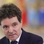 România, pe valuri: Pro-Occidentul, în dezbatere aprinsă de luni bune