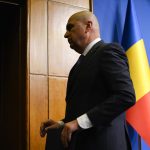 L-am anunțat pe președinte: Demisia? Nici gând, spun surse