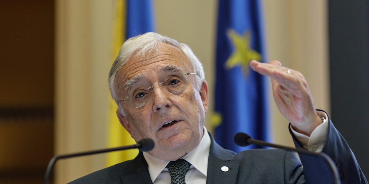 Isărescu: Avem un proiect de ţară - intrarea României în OCDE. Vom intra într-un alt proiect, adoptarea euro