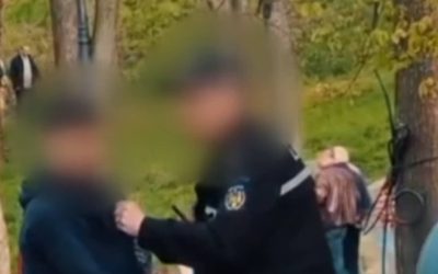 Polițist Local din Craiova, acuzat de brutalitate în parc: Copil victima