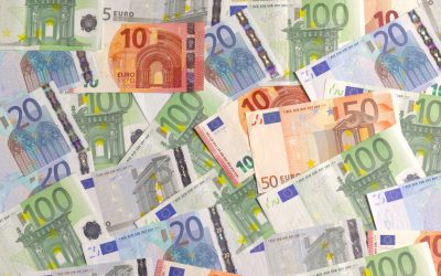 Consumatorii români, despăgubiți cu sute de mii de euro: Topul domeniilor cu probleme