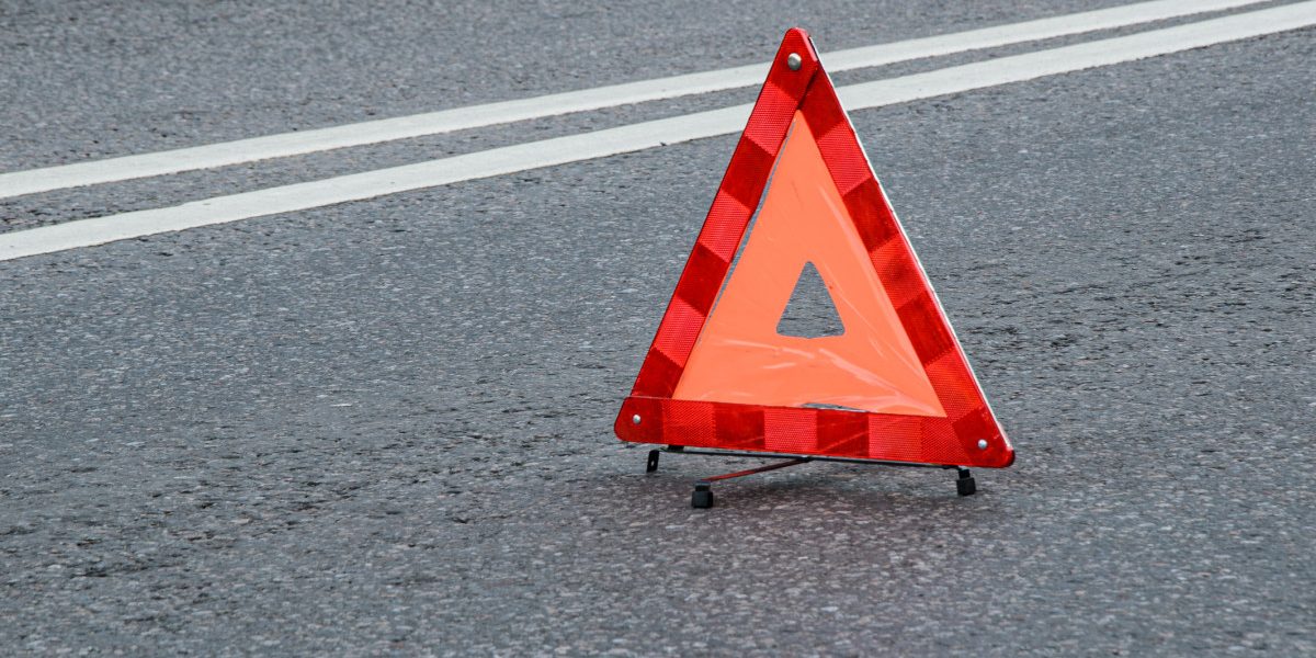 Accident TERIBIL în Timiș: O femeie a murit după coliziune și incendiu