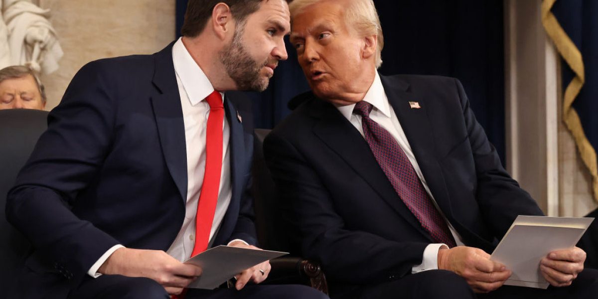 Trump și Vance, pas înapoi? Ce arată sondajul despre sprijinul SUA pentru Ucraina