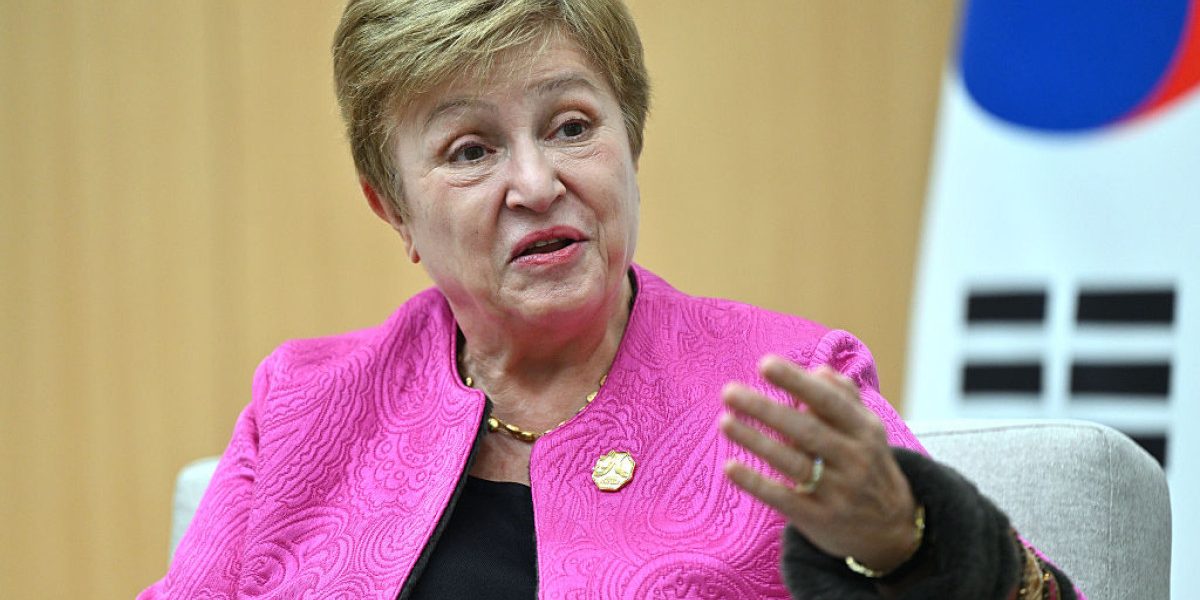 Directoarea generală a Fondului Monetar Internațional (FMI), Kristalina Georgieva, a avertizat că războiul din Orientul Mijlociu va genera o creștere a cererilor de sprijin financiar, estimată între 20 și 50 de miliarde de dolari, pe termen scurt