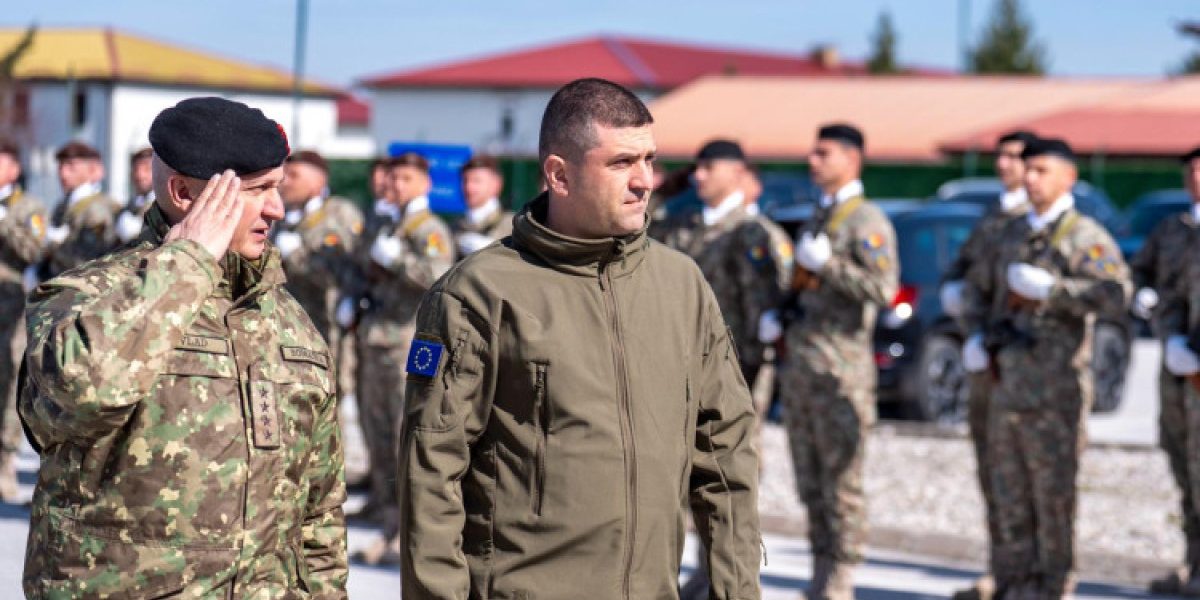 Militarii români în Bosnia: Conducerea Armatei, la discuții despre pace