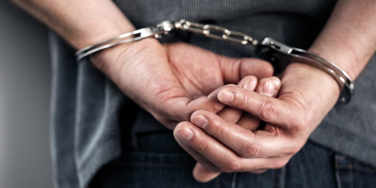 Francezii, șocați: Moldoveni, condamnați pentru graffiti cu sicrie de soldați