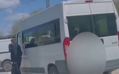 Acuzații de turism electoral la votul din Ungaria: Microbuz din România filmat