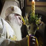 Lumina Sfântă: Ce înseamnă și ce faci dacă se stinge în drum spre casă