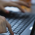 Reacție dură a MApN: Hackeri ruși au spart e-mailuri ale Forțelor Aeriene